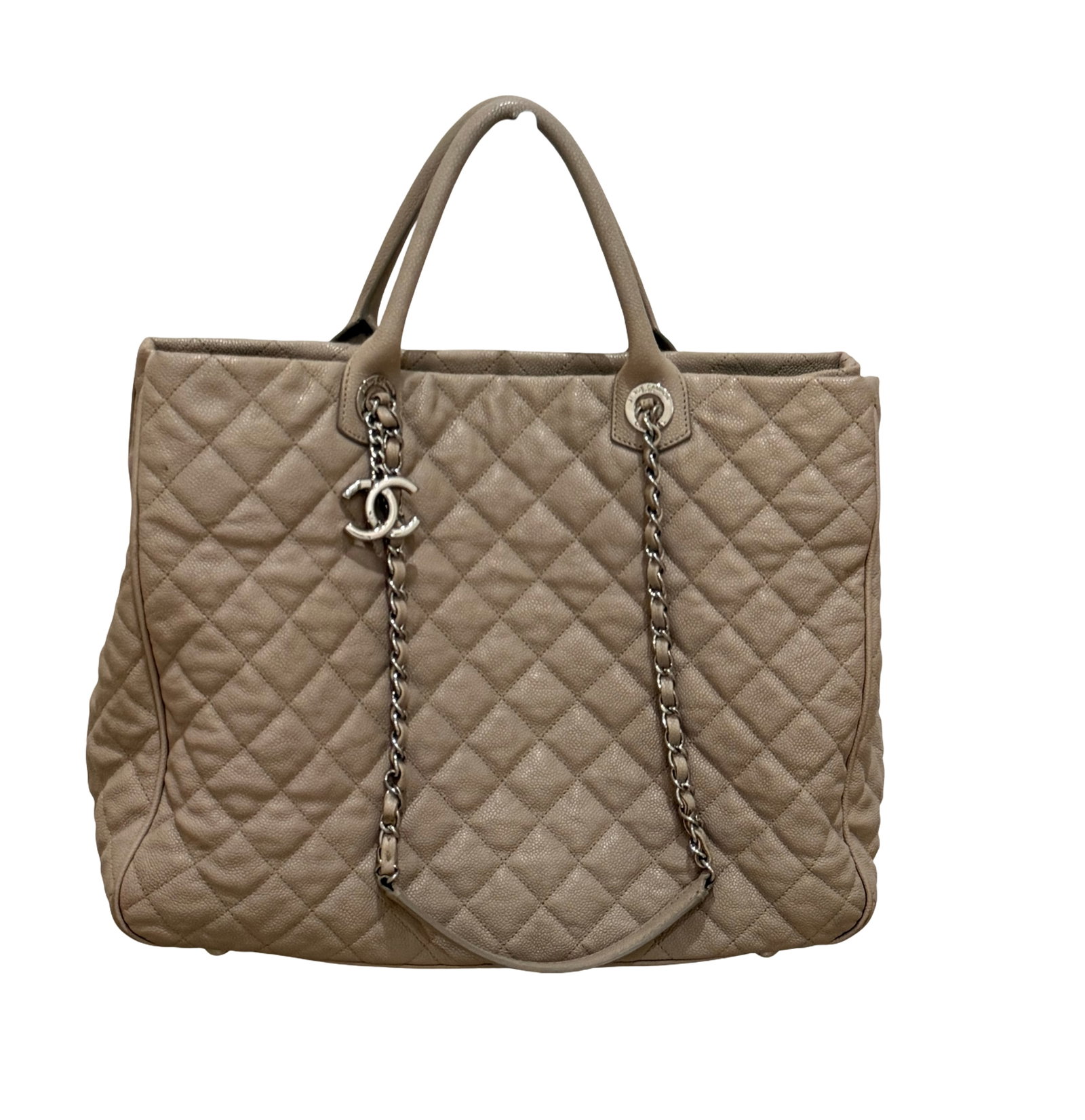 Pre owned authentic beige Chanel tote bag: Pre-owned authentic beige Chanel tote bag. Made in Italy. 15"x11". Made in Italy.