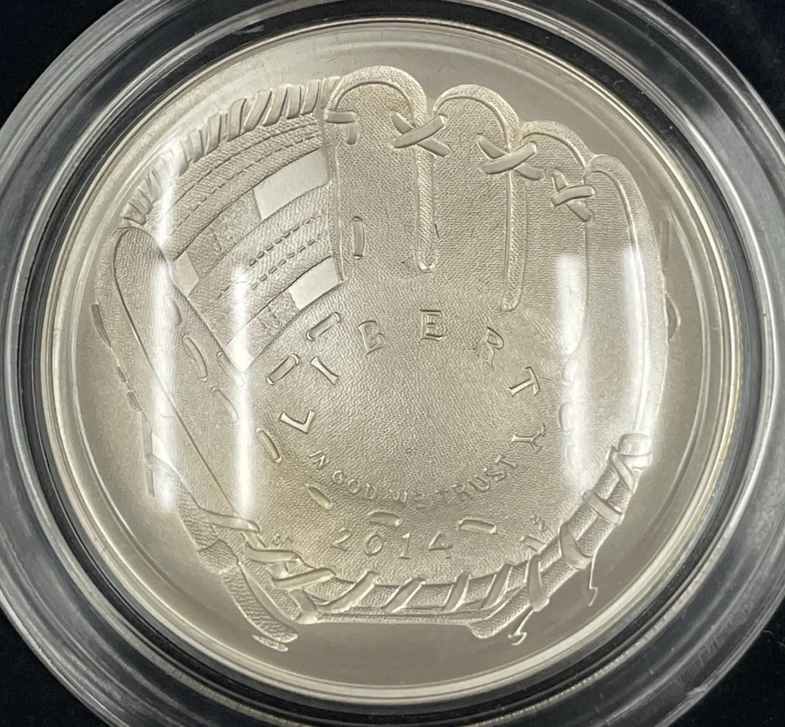 2014-P National Baseball Hall of Fame Commemorative Silver Dollar Proof Original U.S. Mint Box: 2014-P National Baseball Hall of Fame Commemorative Silver Dollar, struck by the United States Mint in 90% silver. This historic issue was the first U.S. coin to feature a curved (concave/convex)