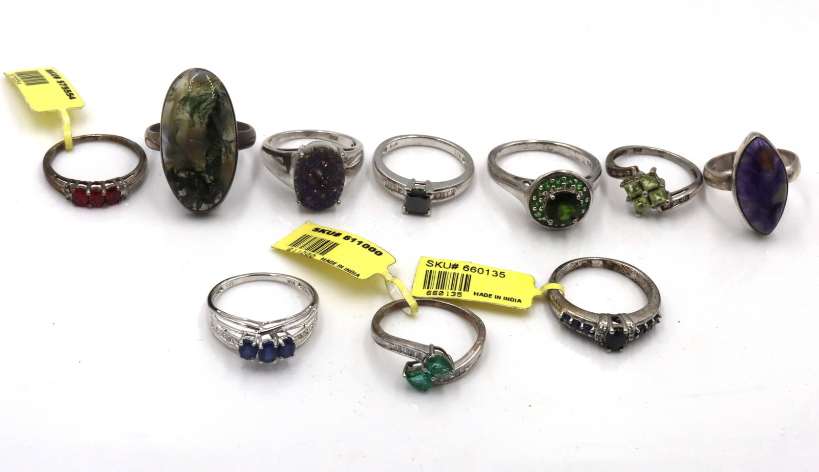 Group lot of Vintage 925 sterling silver rings: Group lot of Vintage 925 sterling silver rings. The total weight of the lot is 36.1 grams.