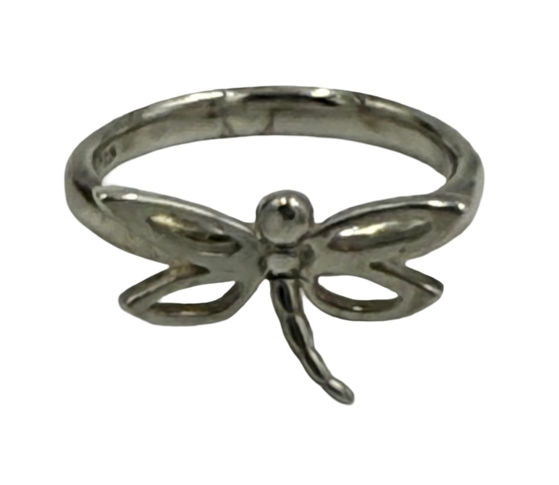 925 Sterling silver Tiffany & Co Dragonfly ring: 925 Sterling silver Tiffany & Co Dragonfly ring. The total weight of the ring is 2.82 grams. Ring size 6".