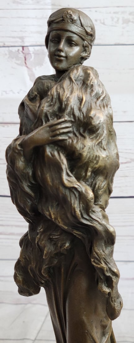 Temptress Bronze Figurine - 7