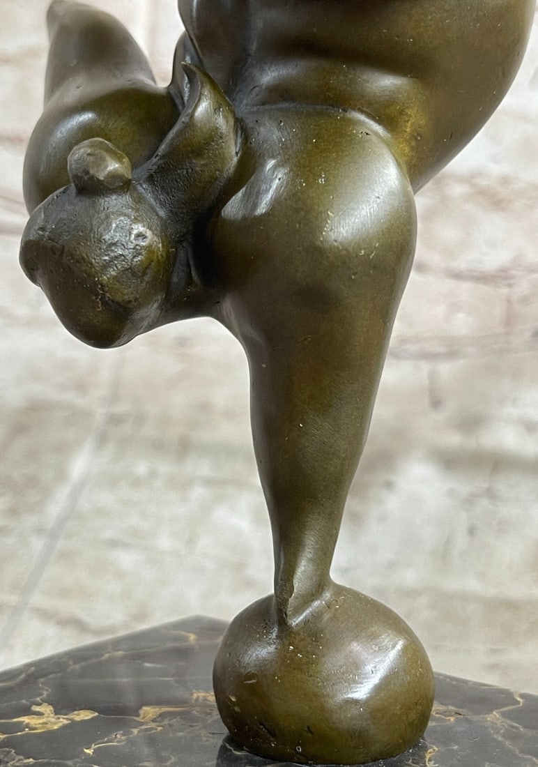 Modern Bronze Sculpture - 8