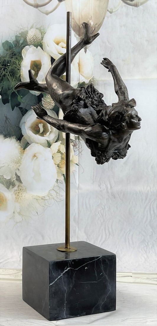 Lovely Bronze Statue - 8