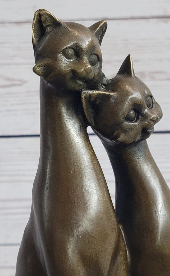 Two Cat Bronze Figurine - 7