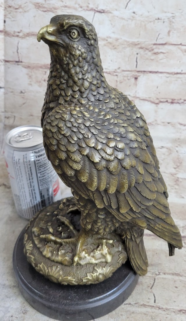 Elegant Classical Bronze Statue - 2