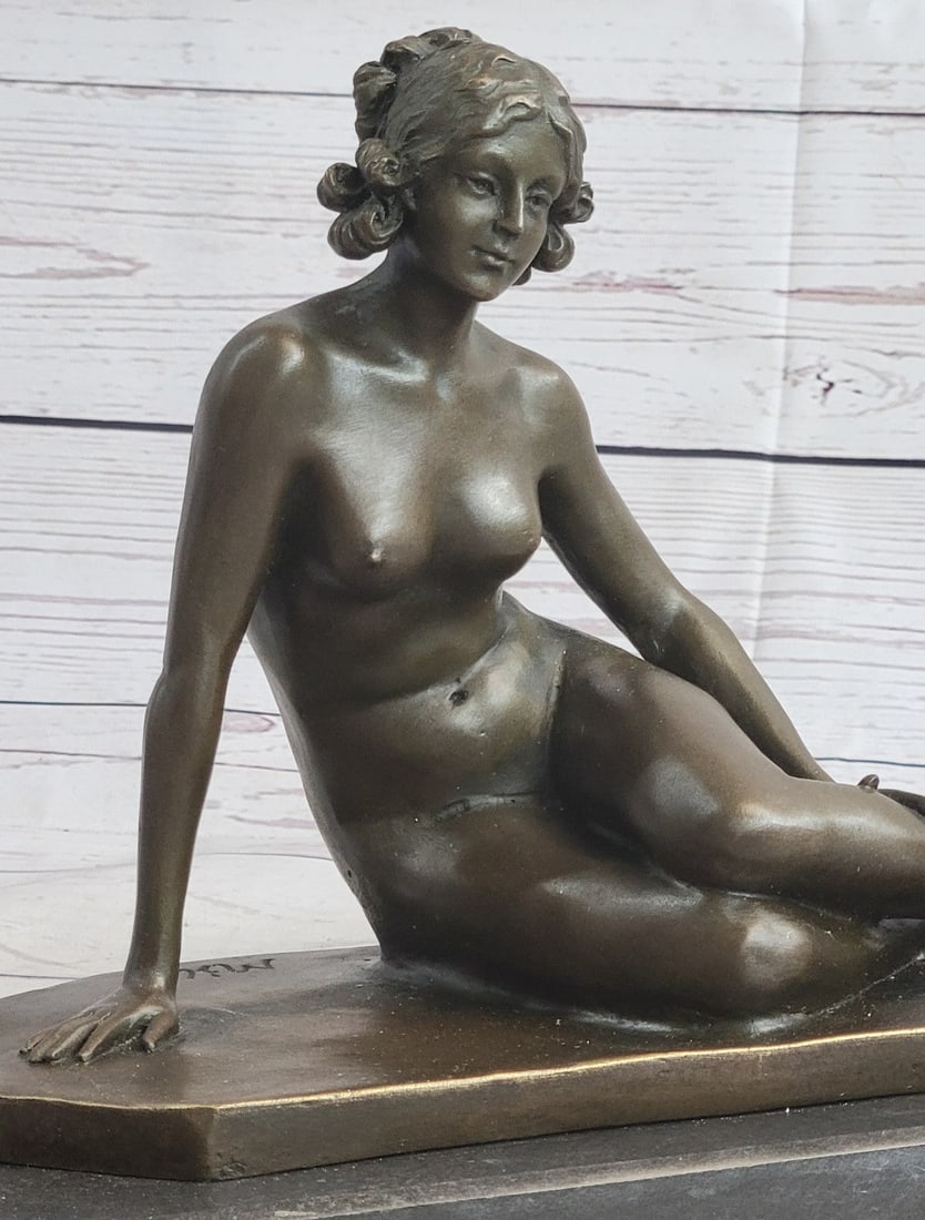 Victorian Lady Bronze Statue - 7