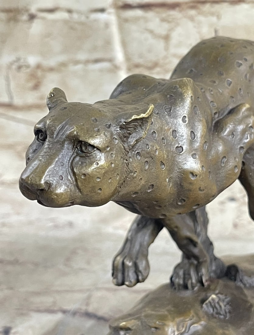 Cheetah Bronze Statue - 7