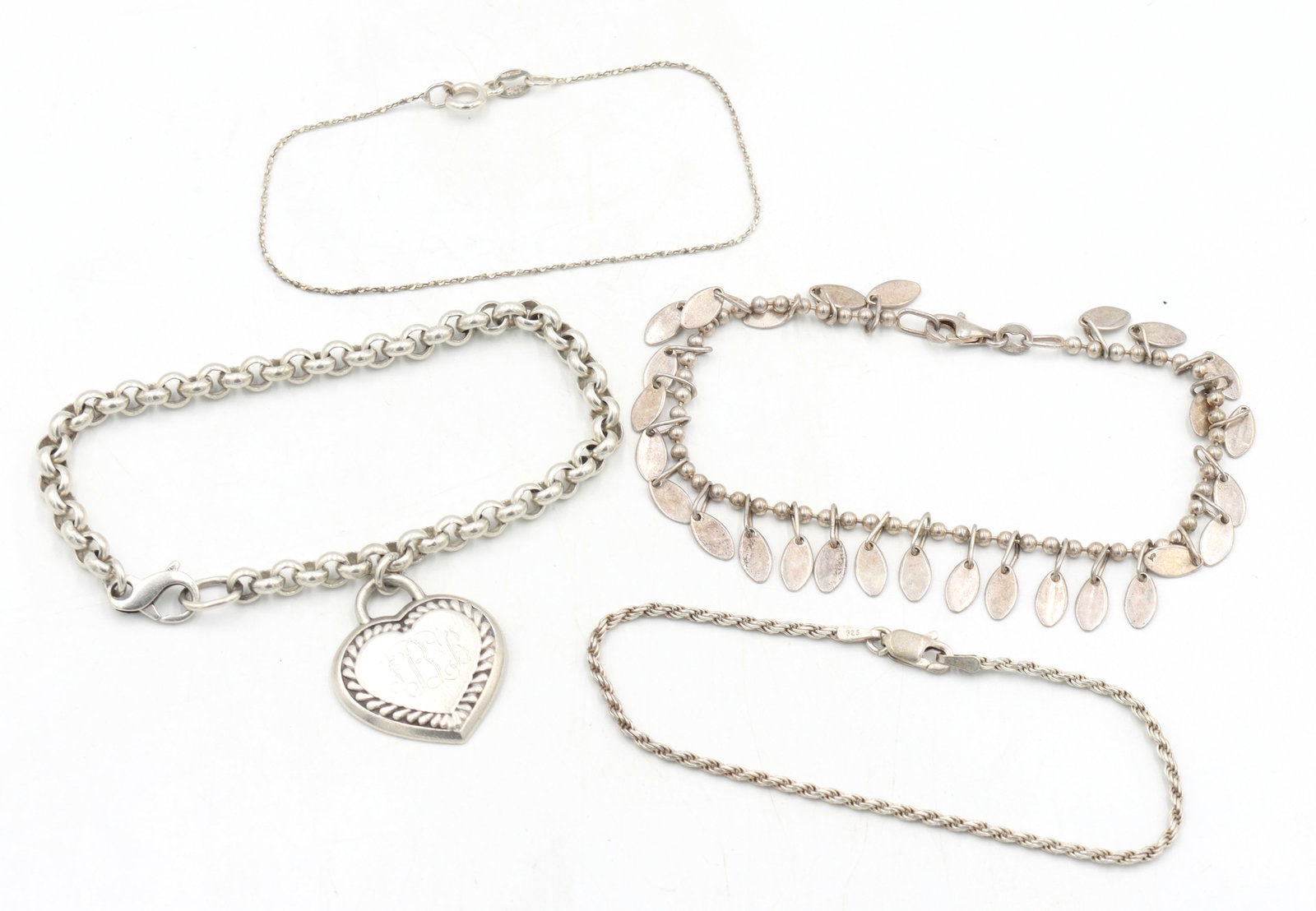 Group lot of 4 Vintage 925 sterling silver necklaces (1 of 9)