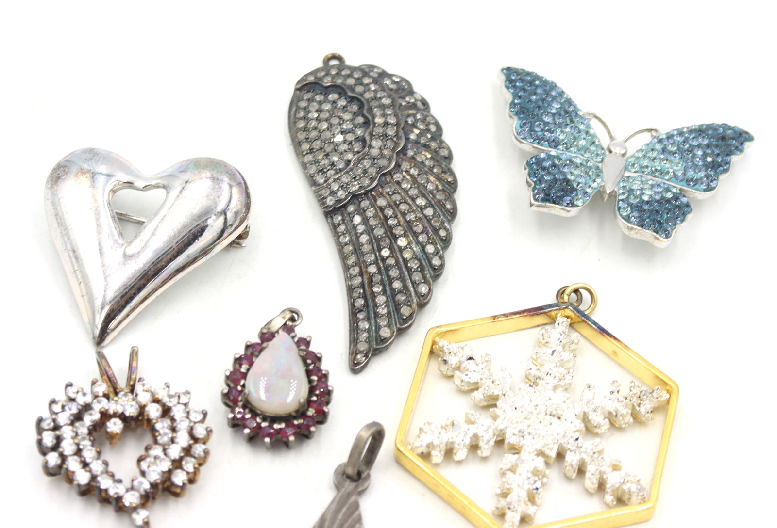 Group lot of vintage 925 sterling silver pendants (1 of 7)