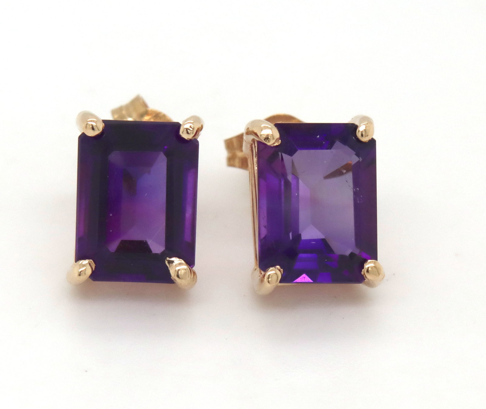 14kt Yellow gold Emerald cut amethyst stud earrings (1 of 3)