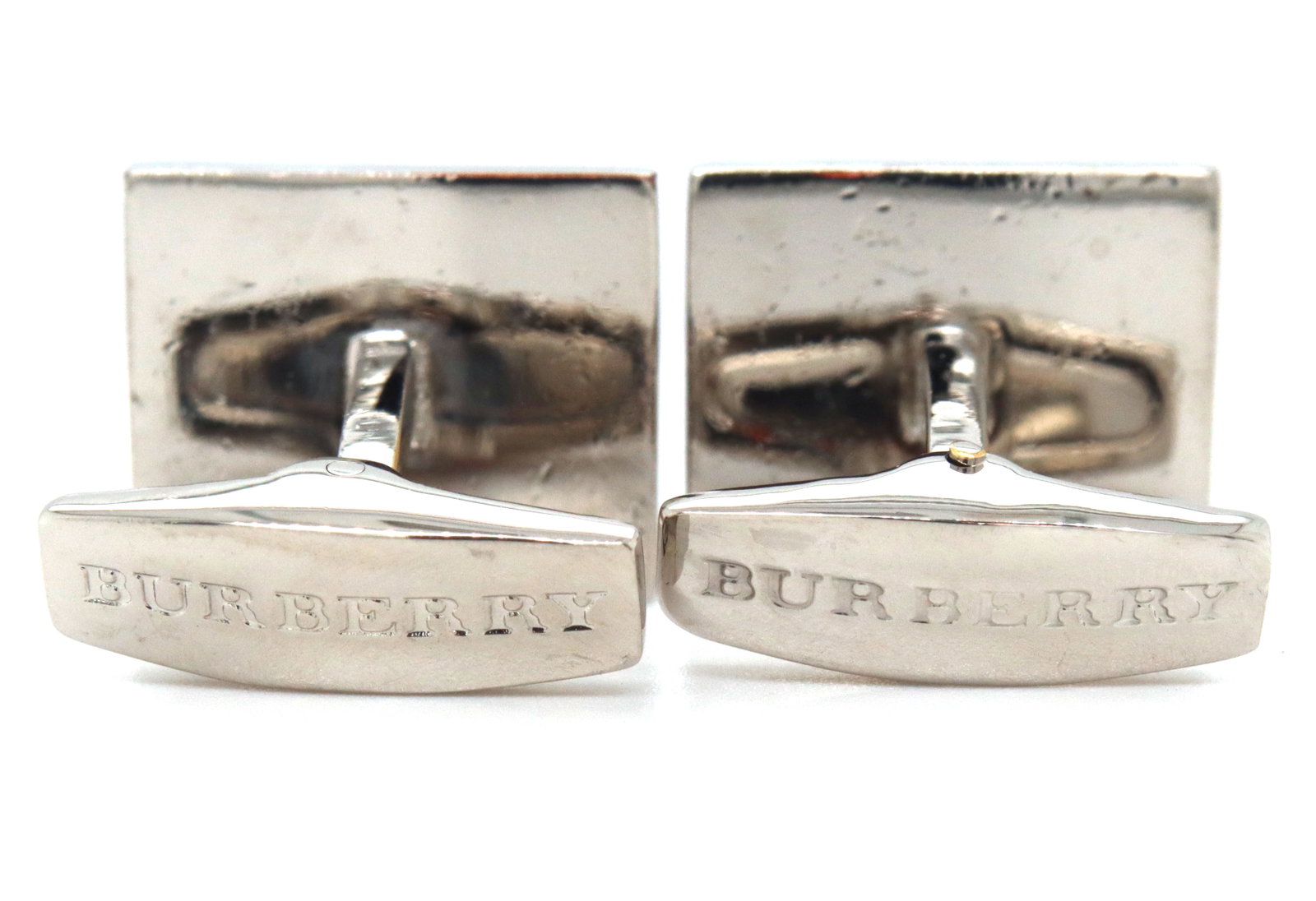 Burberry checkered red cufflinks - 4