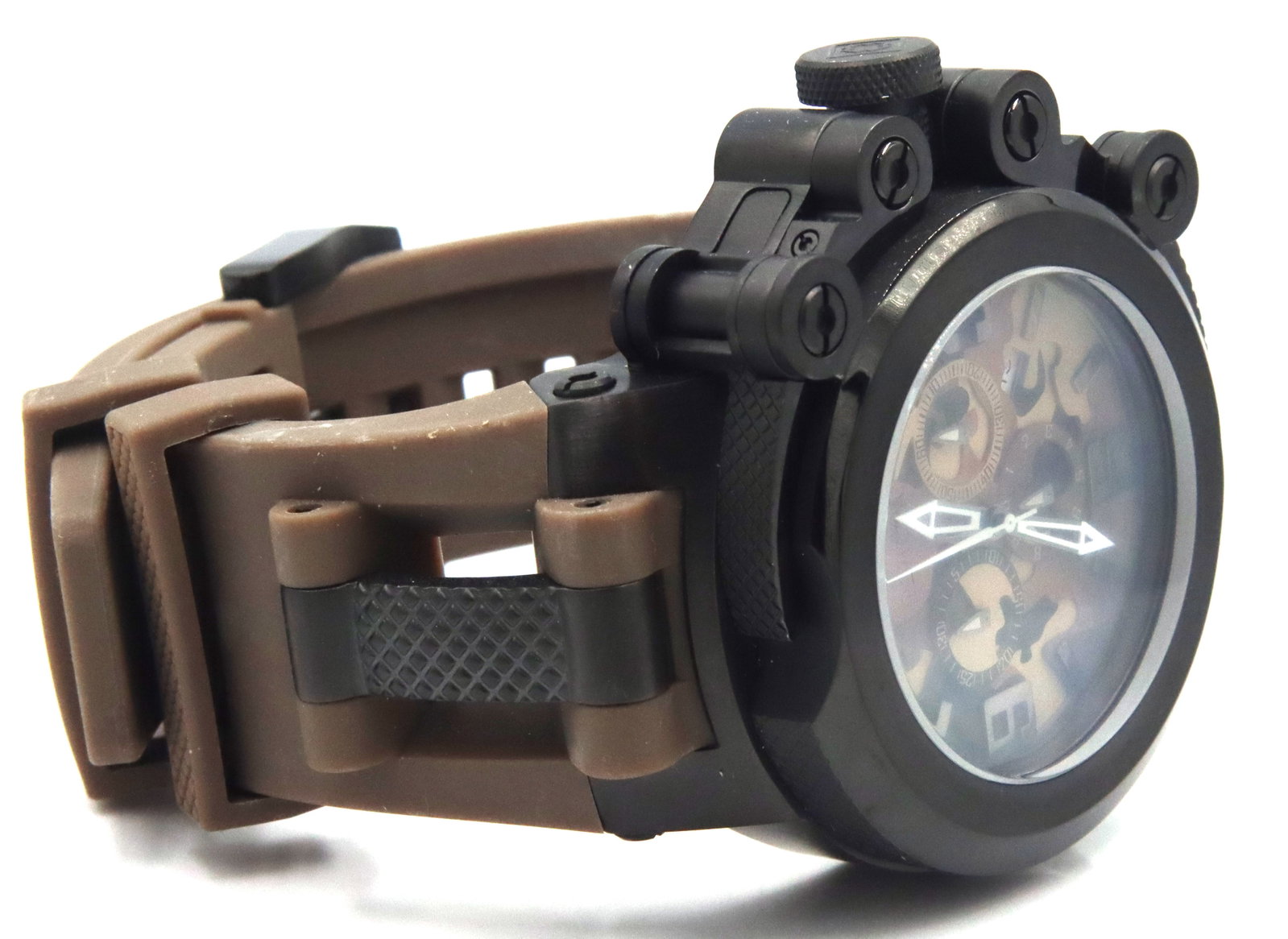 Invicta Coalition forces men watch - 3