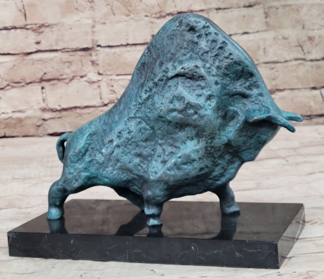 Mid Century Picasso Inspired Abstract Bronze Sculpture Hot Cast Casting: Condition: This sculpture is in perfect condition Bronze Dimensions with Marble Base: Height 8" X Width 8.5" Marble Dimensions:8.5" X 5" Height without base:7" Weight:9 LBS Inventory:31YCN043C4516 Int