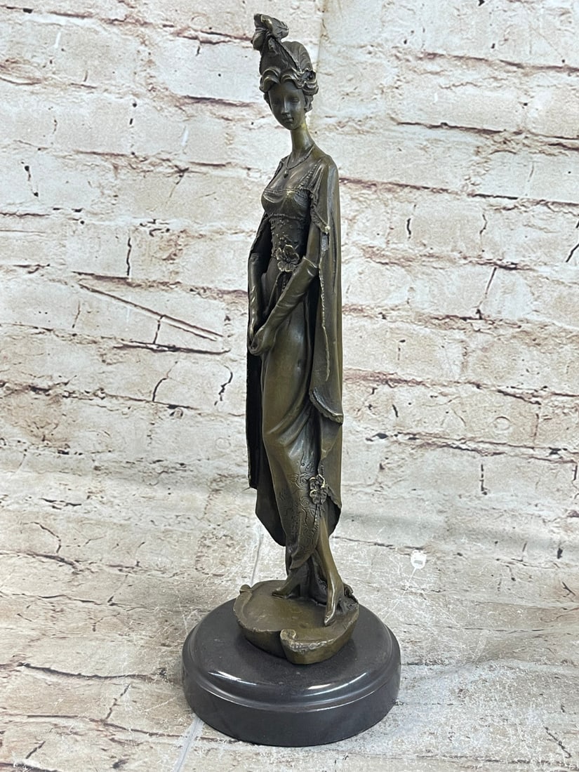 Art Deco Bronze Statue Nude Actress Dancer Jazz Club English Artist Kassin Sale: Condition: This sculpture is in perfect condition. Bronze Dimensions with Marble Base: Height 14" x Width 4.5" Marble Dimensions: Diameter 4.5" Height without base: 13" Weight : 6 LBS Inventory: 21XNC
