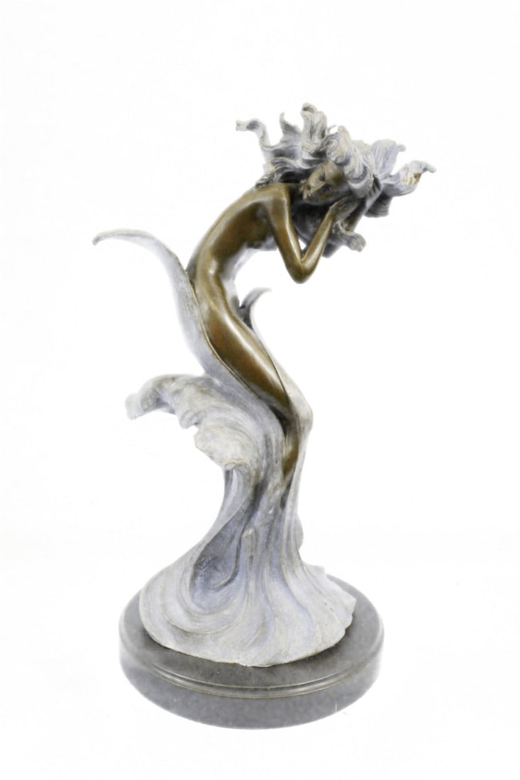 Medusa Guardian, Greek Mythology Hot Cast Nude Bronze Sculpture Home Decor: Condition: This sculpture is in perfect condition. Bronze Dimensions with Marble Base: Height 16" x Width 9" Marble Dimensions: Diameter 7 1/2" Height without base: 15 " Weight : 15 LBS Inventory : 33