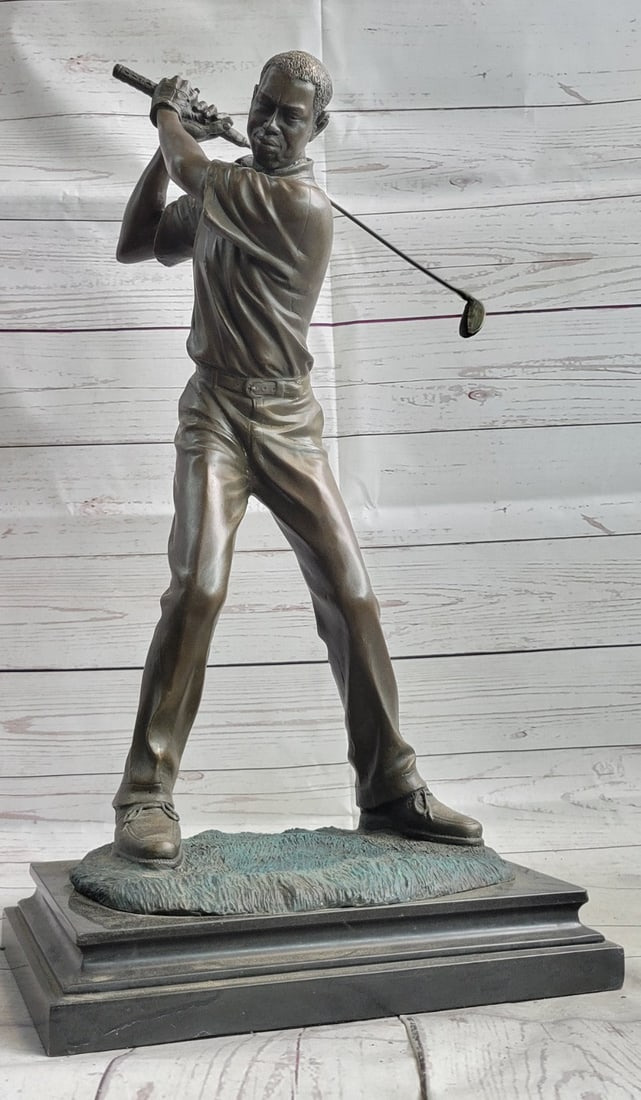 Collectible Milo Sculpture: Handcrafted Solid Bronze Male Golfer Figurine: Condition: This sculpture is in perfect condition Bronze Dimensions with Marble Base: Height 21.5" X Width 12" Marble Dimensions: 12" X 8" Weight:35 LBS Inventory:56YRD901C8865 Presenting an exception