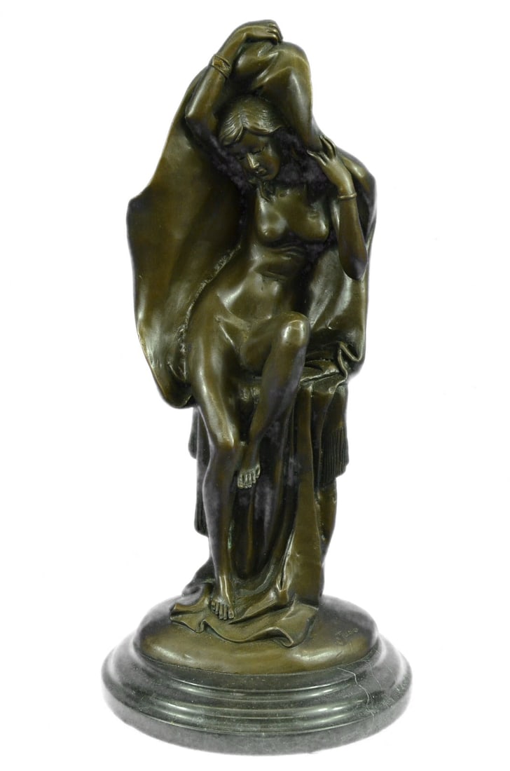Handcrafted bronze sculpture SALE Hand-Crafted Contemporary, Original Signed *: Condition: This sculpture is in perfect condition. Bronze Dimensions with Marble Base:Height 16"x Width 8" Marble Dimensions: Diameter 8". Height without base:?165 Weight : 196 LBS SALE*** This is a C
