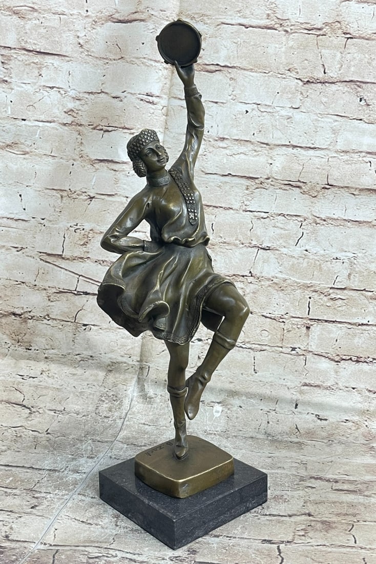 Handcrafted bronze sculpture SALE Marble Dancer Local Russian Zach Bruno: Condition: This sculpture is in perfect condition. Bronze Dimensions with Marble Base: Height 17" x Width 10" Marble Dimensions:5" X 5" Height without base: 16" Weight :10 LBS Inventory : 13Y7374731 T