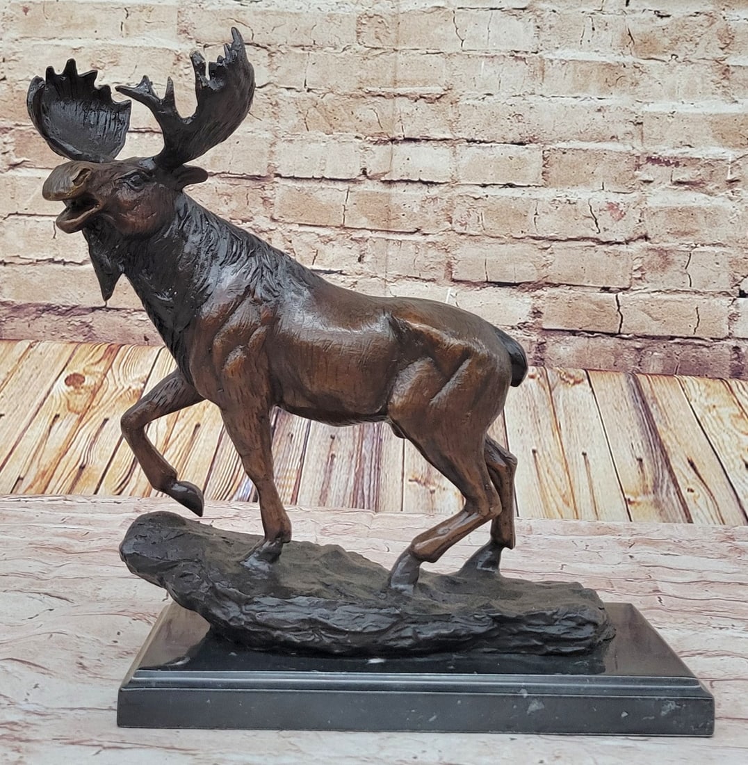 Backyard Indoor/Outdoor Male Deer Stag & Dogs Hunter Cabin Bronze Sculpture Sale: Condition: This sculpture is in perfect condition. Bronze Dimensions with Marble Base: Height 13" x Width 16" Marble Dimensions: 11" x 5" Height without base: 12" Weight :13 LBS Inventory : 25-74265M4