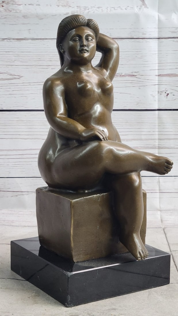 Hot Abstract Sexy Girl Tribute to Botero Style Bronze Sculpture Home Nude D?cor: Condition: This sculpture is in perfect condition Bronze Dimensions with Marble Base: Height 11" x Width 4 1/2" Marble Dimensions:4 1/2" X 4 1/2" Height without base: 10" Weight : 9 LBS Inventory:50Y2