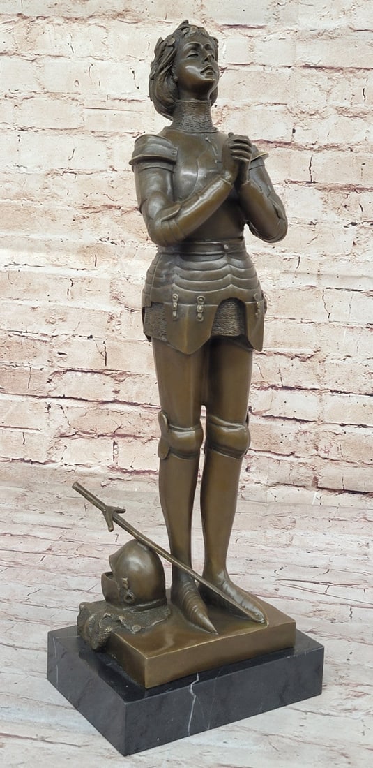 Real Bronze Sculpture: Joan of Arc, Extra Large Statue for Home Office Decoration: Condition: This sculpture is in perfect condition. Bronze Dimensions with Marble Base: Height 20" X Width 7" Marble Dimensions:7" X 5" Height without base:19" Weight:19 LBS Inventory:19EP20515391 The 