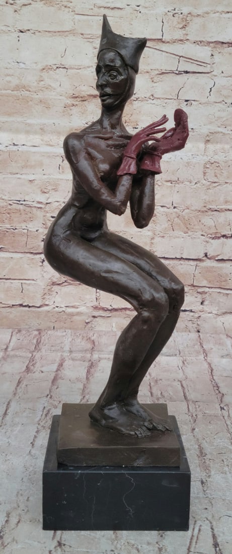 Handcrafted Bronze Court Jester Sculpture by Aldo Vitaleh, Art Deco Decorative Figurine: Condition: This sculpture is in perfect condition Bronze Dimensions with Marble Base: Height 16.5" X Width 5" Marble Dimensions:5" X 5" Height without base:14.5" Weight:10 LBS Inventory:60XNCH6316206 
