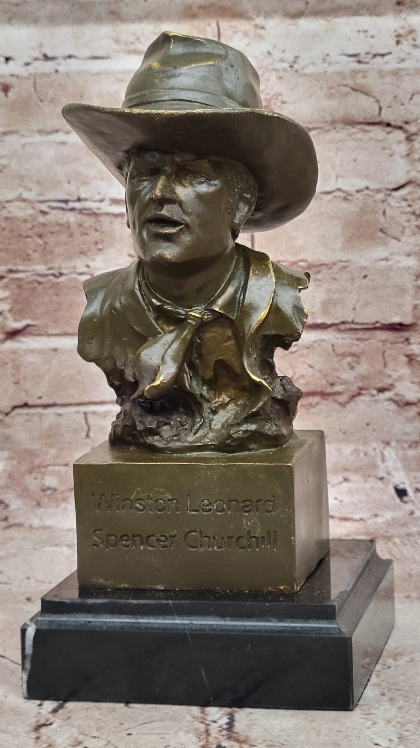 Handmade Milo John Wayne Bronze Bust Sculpture Signed Collector's Western Art Figurine: Condition: This sculpture is in perfect condition. Bronze Dimensions with Marble Base: Height 10" x Width 4.5" Marble Dimensions:4.5" X 4.5" Height without base:9" Weight:6 LBS Inventory:32GTS5684123 