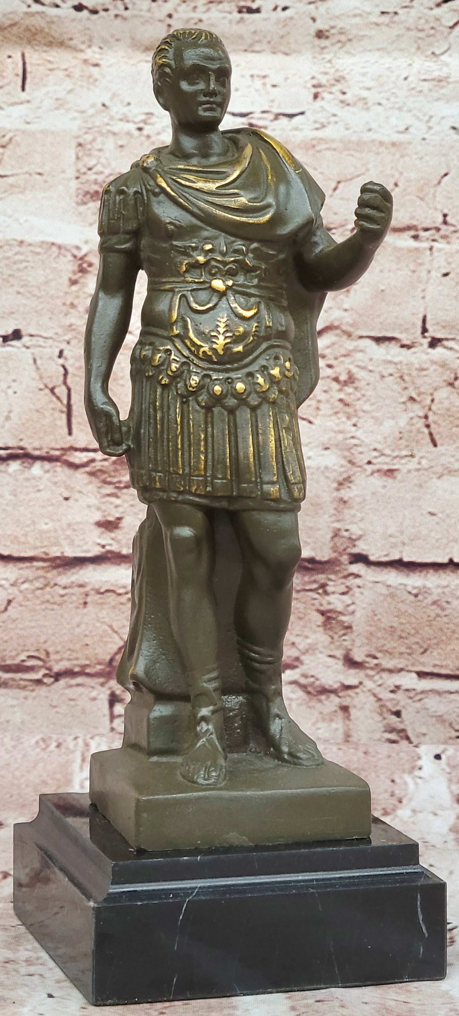 Powerful Bronze Sculpture Statue of Roman Statesman Julius Caesar Figurine: Condition: This sculpture is in perfect condition. Bronze Dimensions with Marble Base: Height 10.5" X Width 4" Height without base:4" X 4" Weight:5 LBS Inventory:72GTS0024527 This striking bronze scul