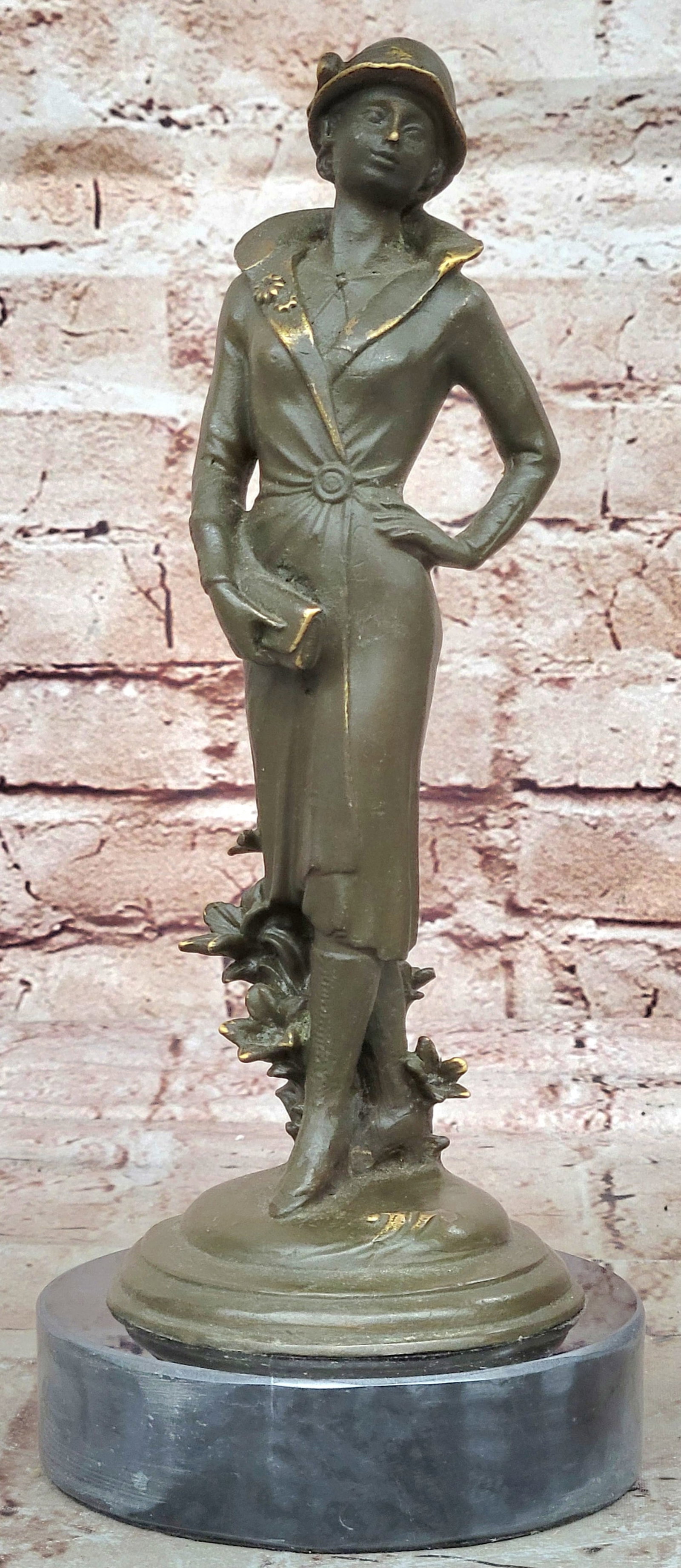 Hot Cast Bronze Sculpture Statue 1920s Woman Art Nouveau Figurine Signed Mavchi: Condition: This sculpture is in perfect condition. Bronze Dimensions with Marble Base: Height 11.5" X Width 4.5" Marble Dimensions: Diameter 4.5" Height without base:10.5" Weight:4 LBS Inventory:21GTS