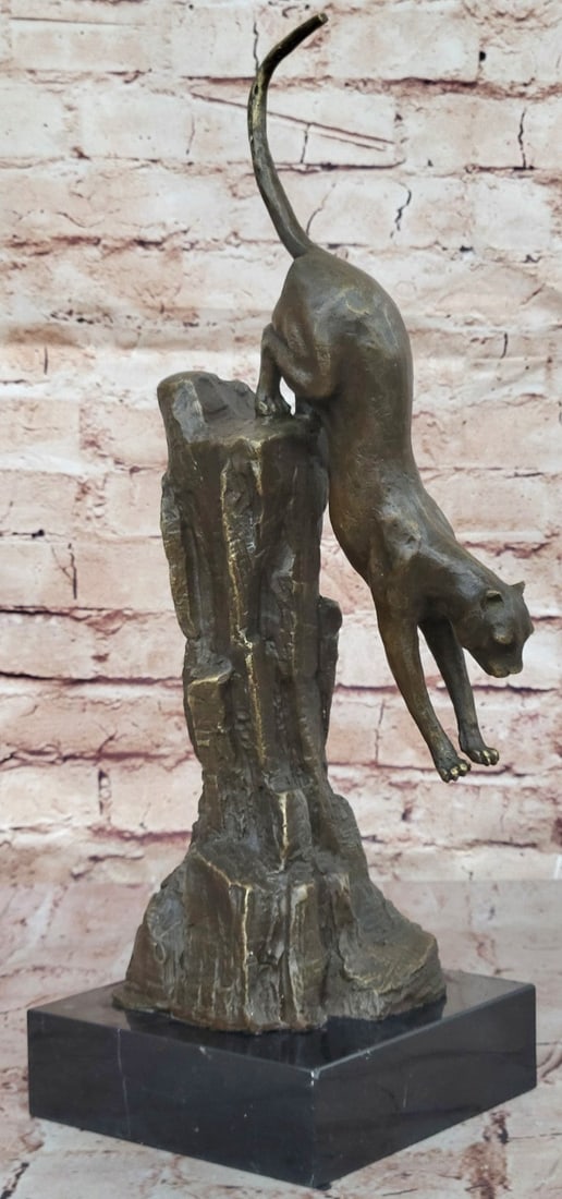 Fierce Panther Jumping Bronze Sculpture Statue Jungle Cat Wildlife Figurine: Condition: This sculpture is in perfect condition. Bronze Dimensions with Marble Base: Height 16" X length 11" Marble Dimensions:5 1/2" X 5 1/2" Height without base:15" Weight:10 LBS Inventory:34FDW01