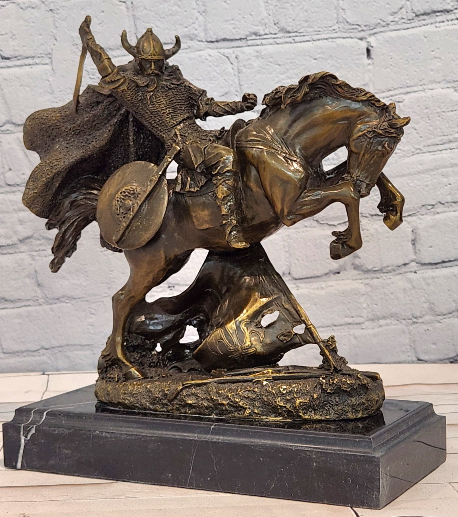 Bronze Mounted Warrior Statue Kamiko Medieval Knight Sculpture Home Decor: Condition: This sculpture is in perfect condition. Bronze Dimensions with Marble Base: Height 11" X Width 10" Marble Dimensions:10" X 5" Height without base:10" Weight:13 LBS Inventory:81GTS27518 This