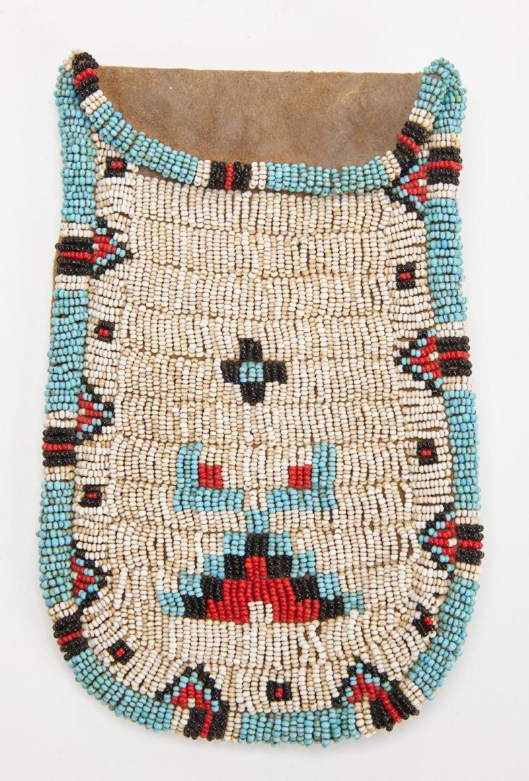 Native American Pains Beaded Bag (1 of 2)