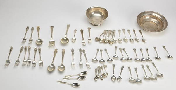 Mixed Lot of Sterling: Paul Revere Gorham, Gorham footed Bowl, 11 small tea spoons, hallmarked 925/1000. 3 Art Nouveau forks Hess & Culbertson. Two forks. 4 matching teaspoons. 8 matching forks. 3 Art Nouveau Serving