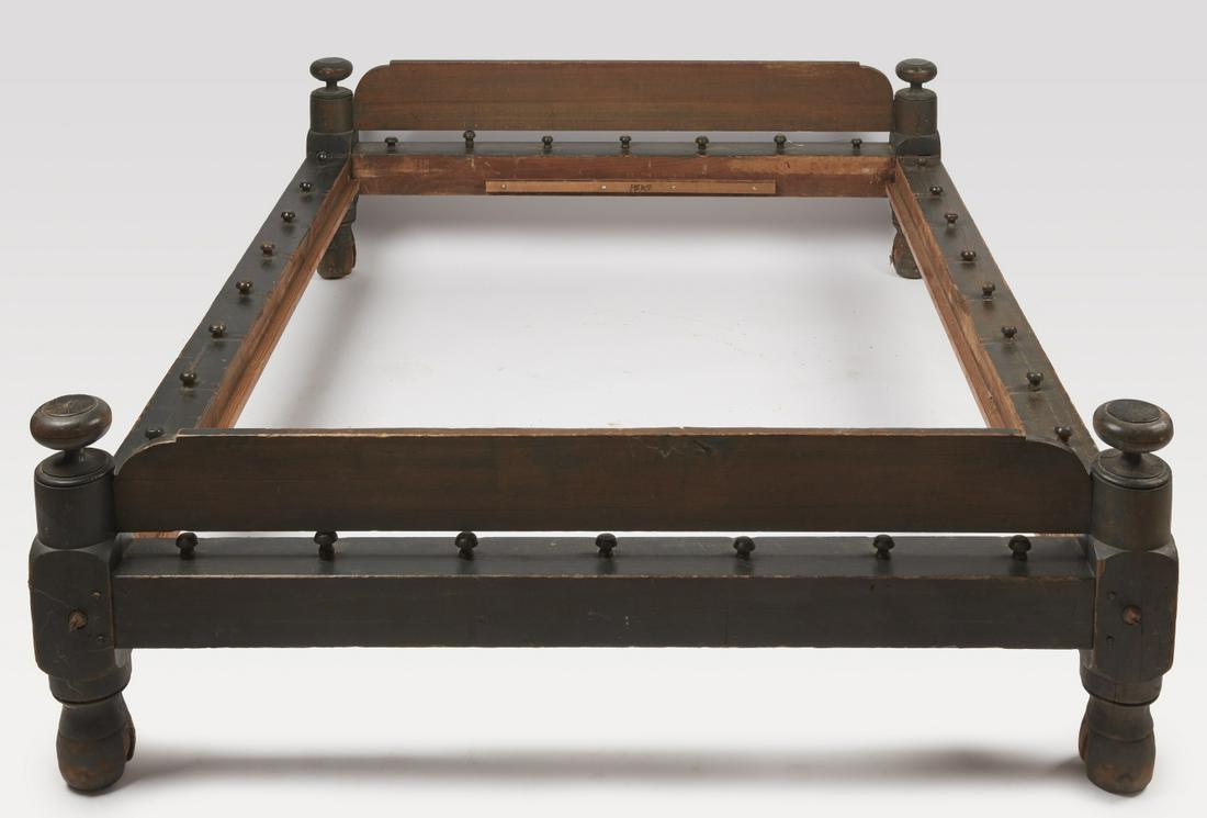 Painted Virginia Bed (1 of 4)