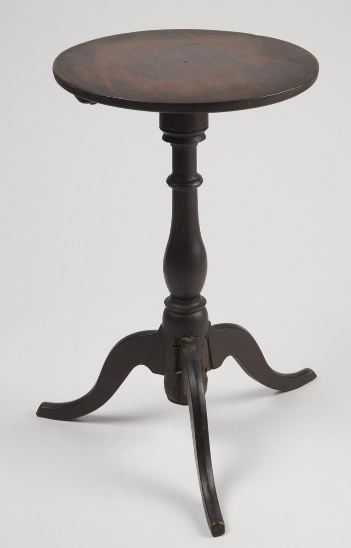 Connecticut Queen Ann Candlestand (1 of 6)
