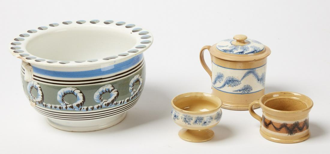 Lot of Mocha Pottery (1 of 3)