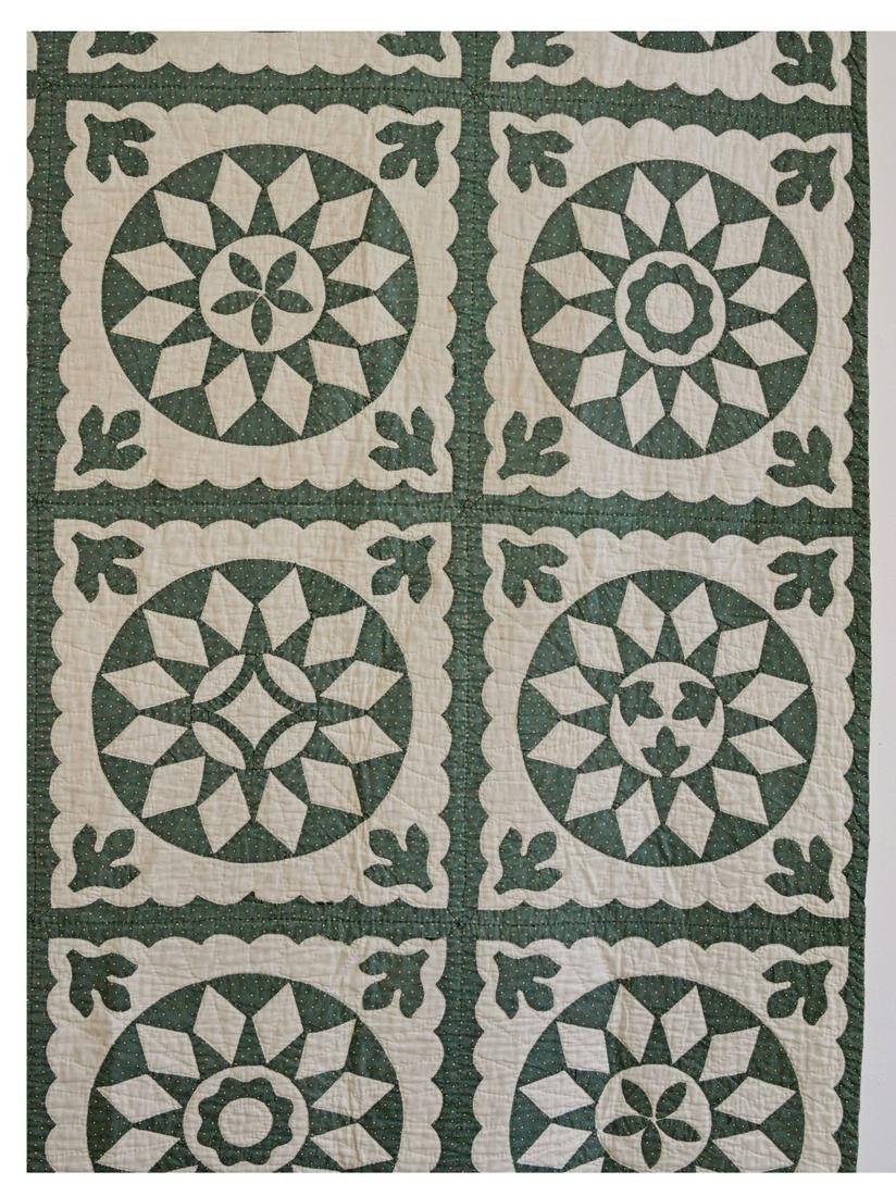 Green and White Sunbursts Quilt (1 of 3)