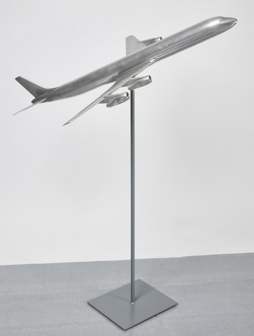 Airliner Display (1 of 6)