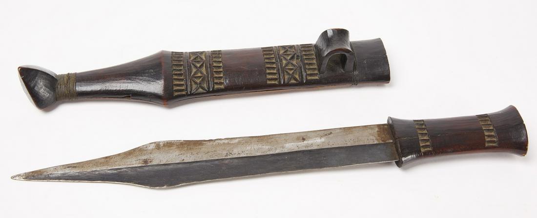 "Shona" Knife and Sheath (1 of 3)