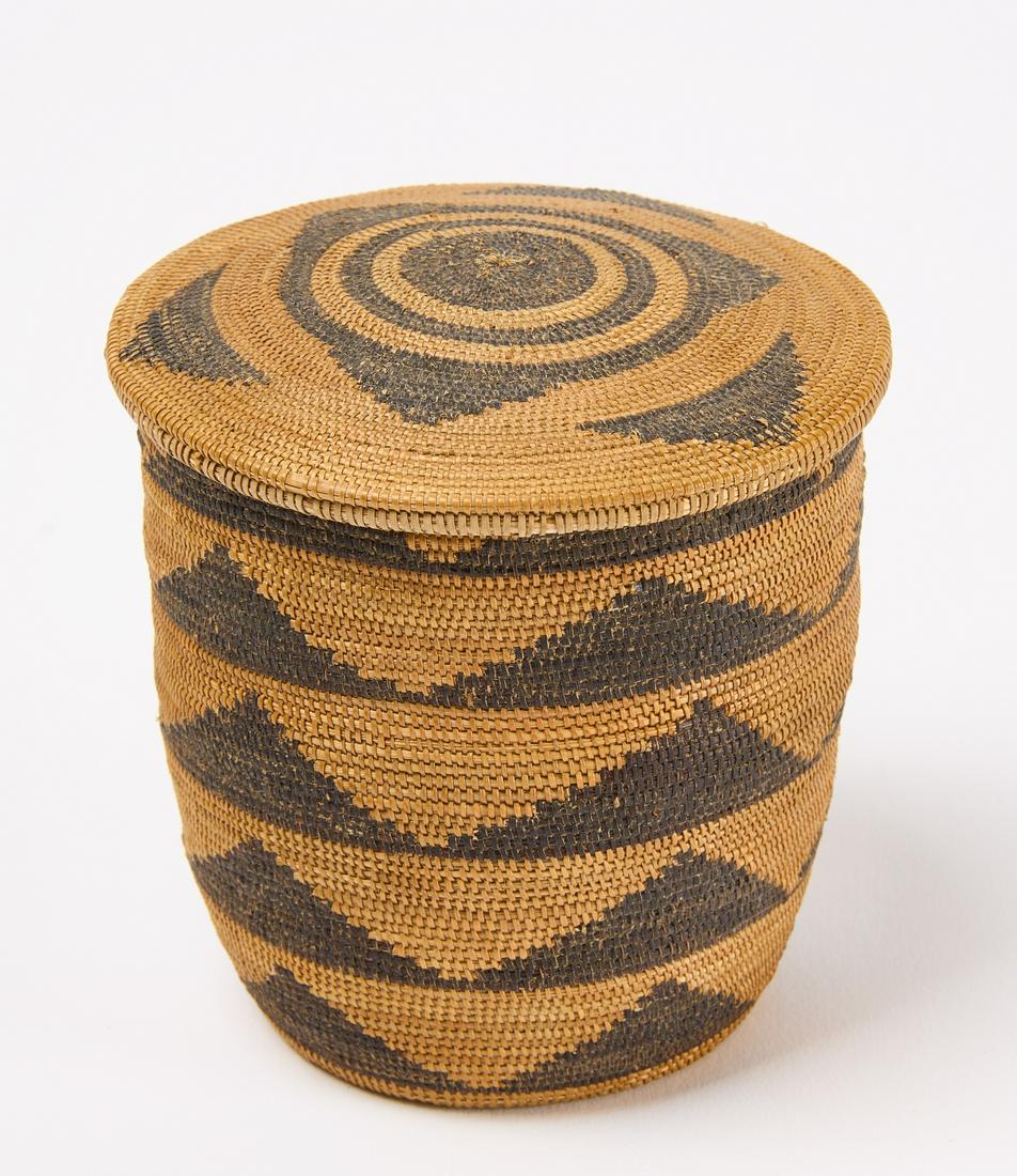 Small Choice Tutsi Basket with Lid (1 of 4)