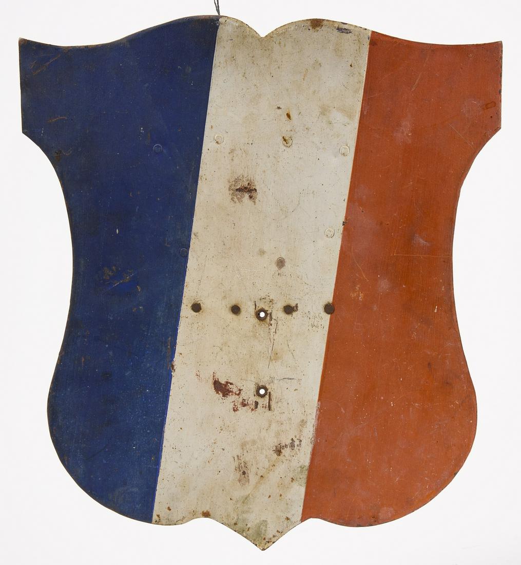 Shield Flag Holder (1 of 2)