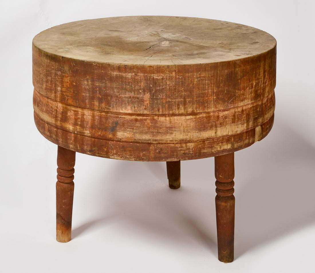 Large Red Circular Wood Chopping Block (1 of 3)
