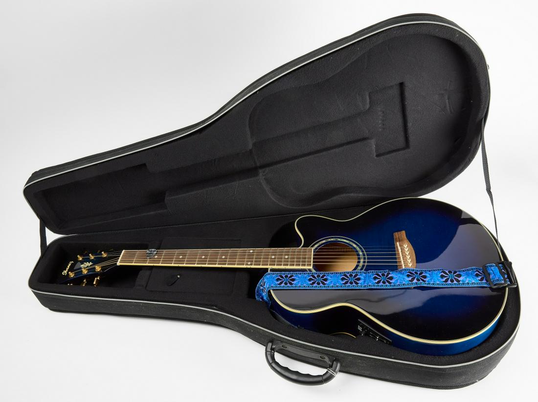 Ibanez Acoustic / Electric Guitar (1 of 2)