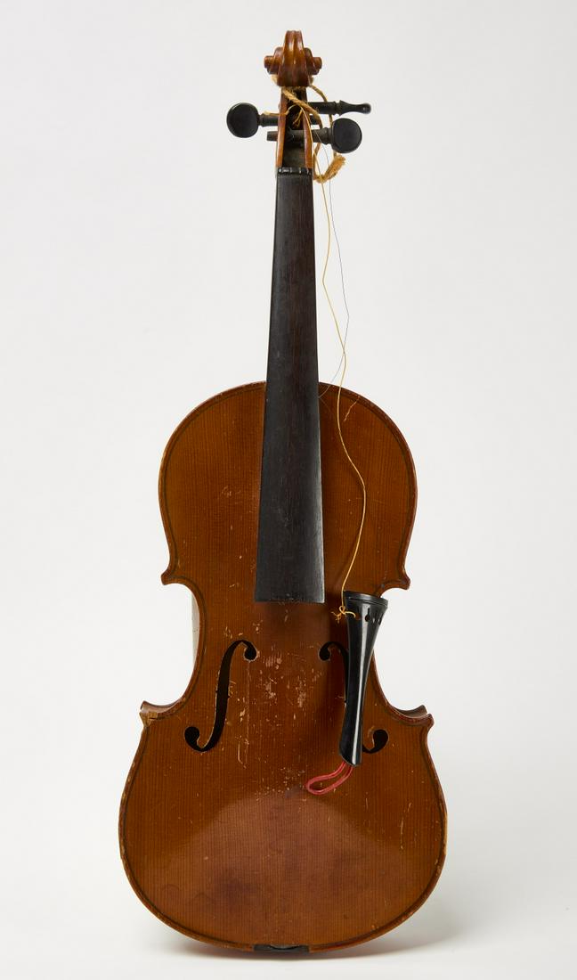Copy Amati Violin (1 of 3)