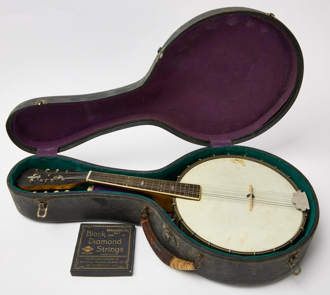 Mandolin Banjo (1 of 2)