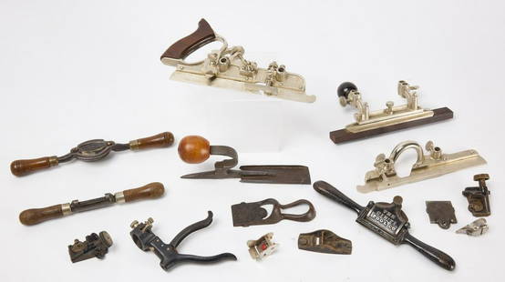 15 planes and misc. tools parts: 15 antique woodworking planes and misc. tool parts