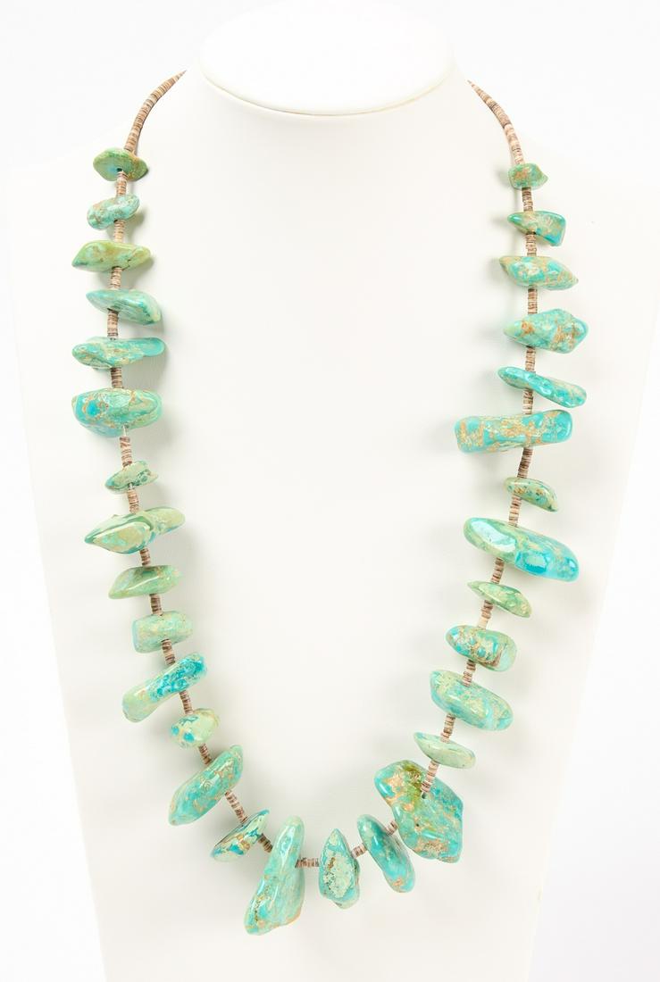Native Turquoise and Shell Chunk Necklace: Native turquoise and shell chunk necklace. L 26". Copy and paste link for high-res images: https://www.dropbox.com/scl/fo/1gabtofa9mcvsgls1ehbf/h?dl=0&rlkey=ai632ynm6hmrg3nvu7k4jcelx