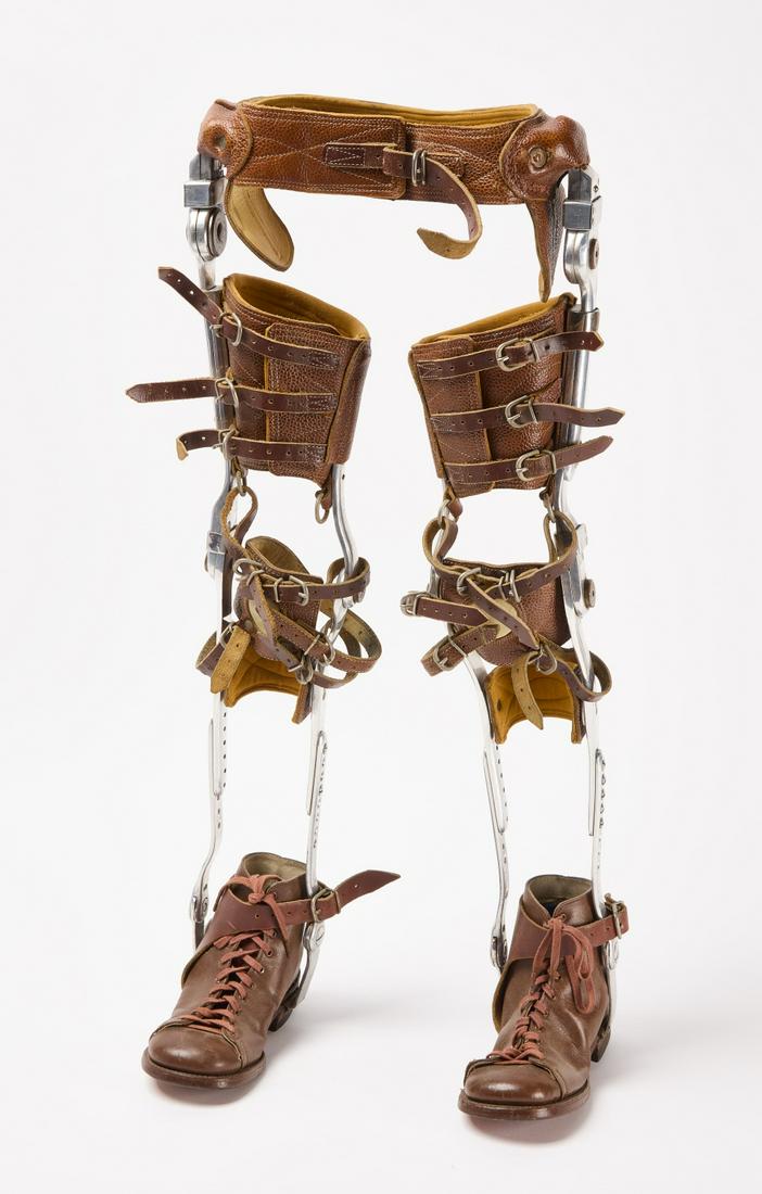 Child's Leg Braces (1 of 3)