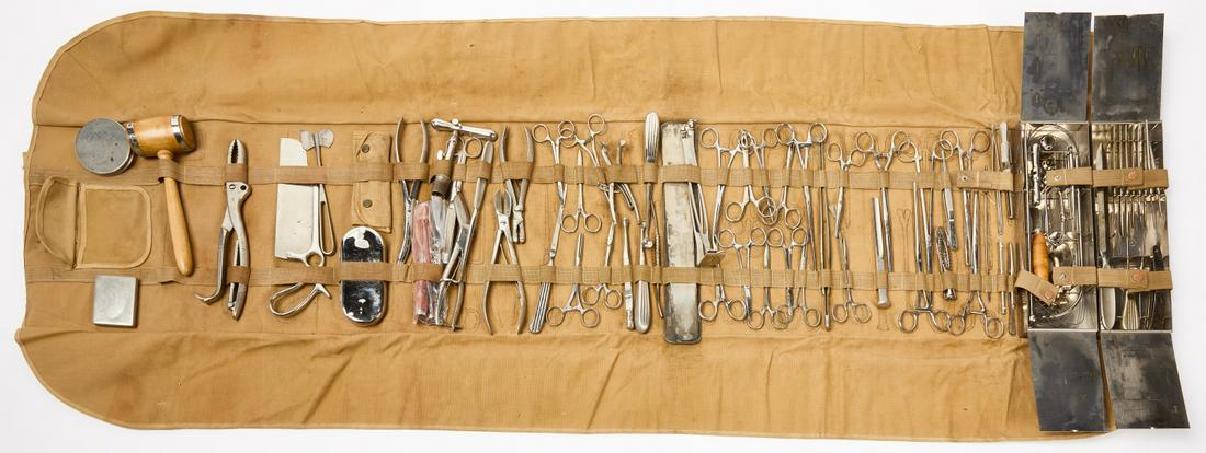 Field Surgical Set (1 of 4)