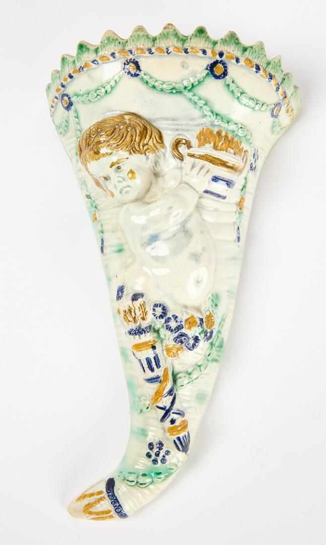 Prattware Wall Pocket (1 of 3)